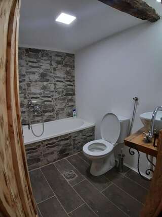 Кемпинги Medurec Ethno Escape Village Улцинь Шале с 3 спальнями-9