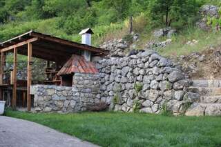 Кемпинги Medurec Ethno Escape Village Улцинь Шале с 3 спальнями-13